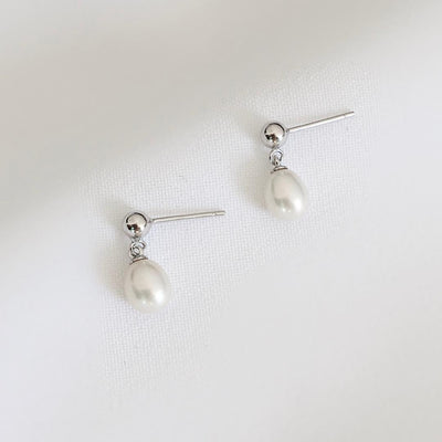Belin Pearl Earrings - MOVIDA 