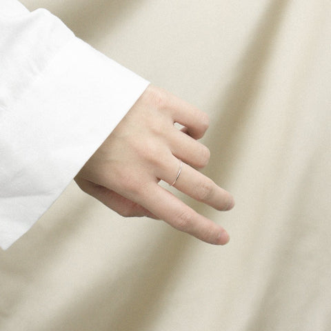 Solo Silver Ring - MOVIDA 