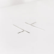 Solo Line Earrings - MOVIDA 