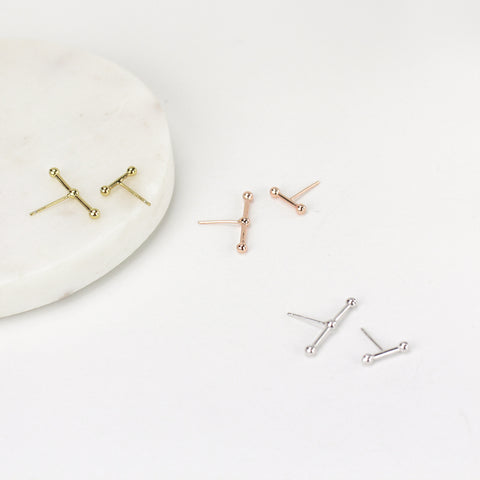 Quinn Asymmetrical Ear Studs - MOVIDA 