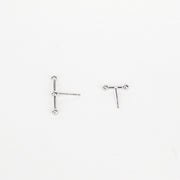 Quinn Asymmetrical Ear Studs - MOVIDA 