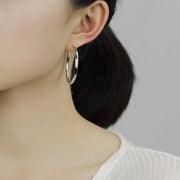 Classic Silver Hoops - MOVIDA 
