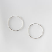 Classic Silver Hoops - MOVIDA 