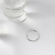 Classic Silver Hoops - MOVIDA 