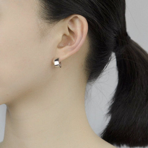 Shield Ear Huggies - MOVIDA 